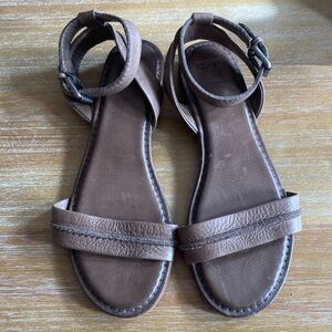 Frye Philip Seam Ankle Strap Leather Sandals